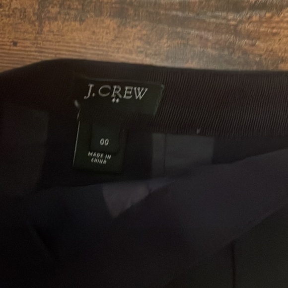 Flirty JCrew Skirt! - Picture 4 of 4